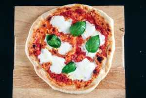 Pizza Margherita - przepis na pizzę Margherita